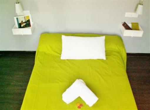 фото отеля Oasis Hostel Toledo