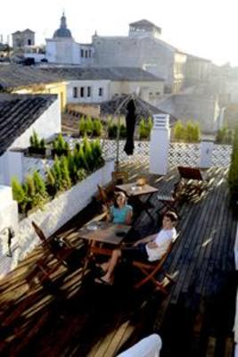 фото отеля Oasis Hostel Toledo