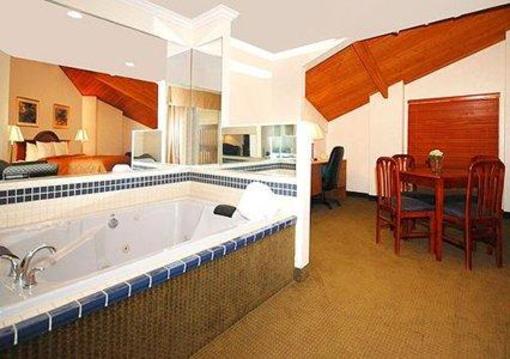 фото отеля Comfort Inn Fontana