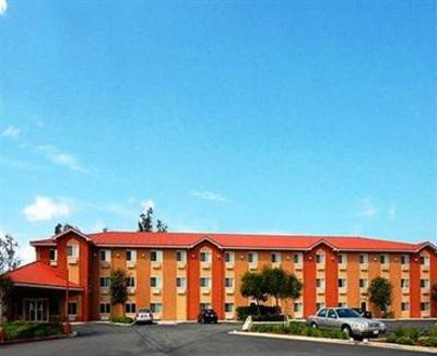 фото отеля Comfort Inn Fontana