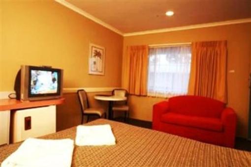 фото отеля Best Western Mahoneys Motor Inn Melbourne