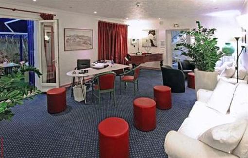 фото отеля Cannes Palm Beach Hotel