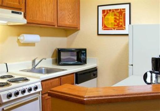 фото отеля Towneplace Suites Miami Lakes