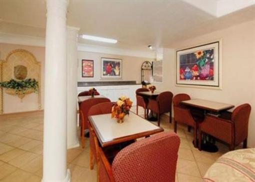 фото отеля Elvis Presley's Heartbreak Hotel