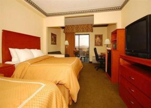 фото отеля Comfort Suites Pigeon Forge
