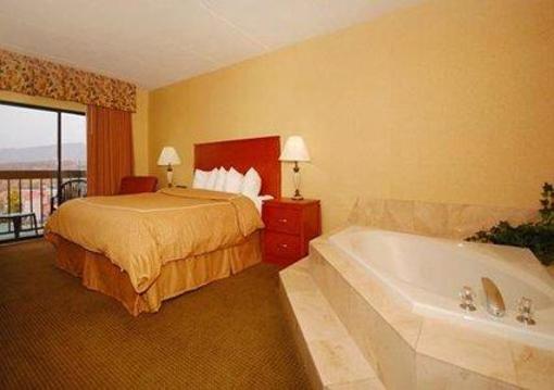 фото отеля Comfort Suites Pigeon Forge