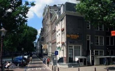фото отеля The Veteran Hostel Amsterdam