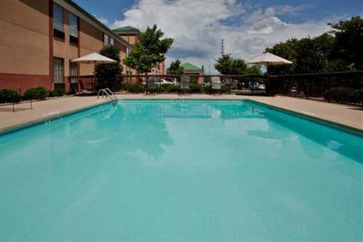 фото отеля Holiday Inn Express South Boston