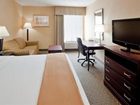 фото отеля Holiday Inn Express South Boston