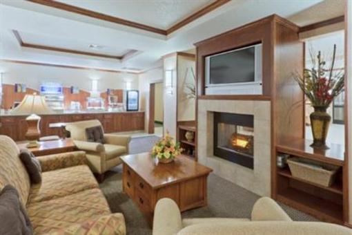 фото отеля Holiday Inn Express Hotel & Suites Lititz