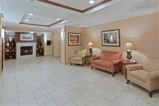 фото отеля Holiday Inn Express Hotel & Suites Lititz