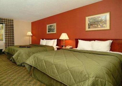 фото отеля Comfort Inn & Suites Jackson (Michigan)
