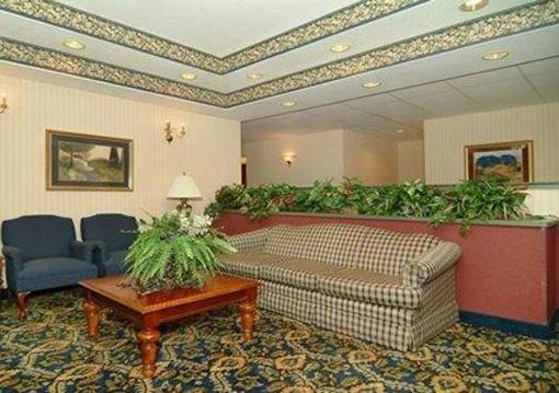 фото отеля Comfort Inn & Suites Jackson (Michigan)