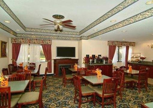 фото отеля Comfort Inn & Suites Jackson (Michigan)