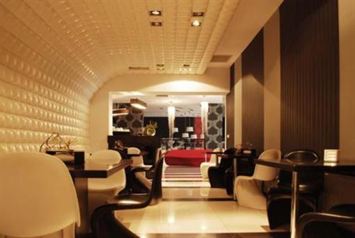 фото отеля Black & White Hotel Myslenice