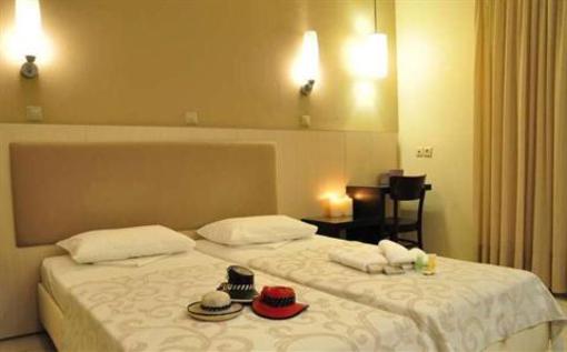 фото отеля Louloudis Hotel