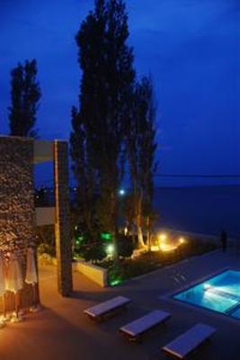 фото отеля Louloudis Hotel