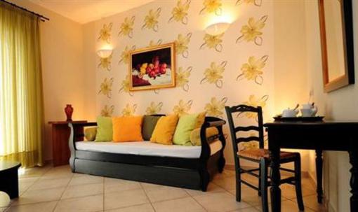 фото отеля Louloudis Hotel
