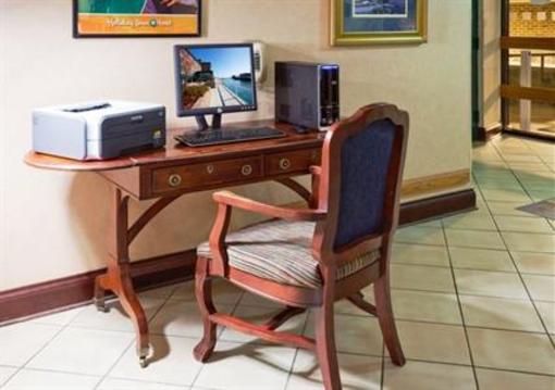 фото отеля Holiday Inn Port Washington