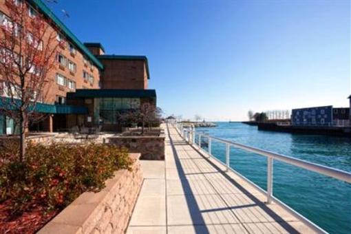 фото отеля Holiday Inn Port Washington