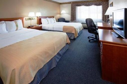 фото отеля Holiday Inn Port Washington