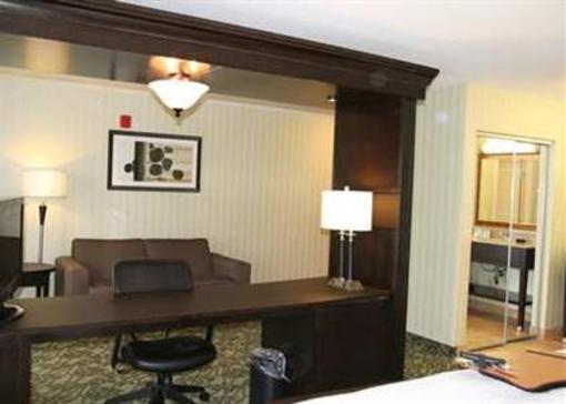 фото отеля Hampton Inn Clinton Township (Michigan)