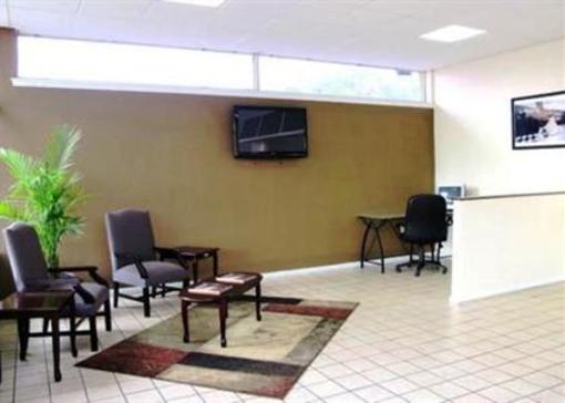 фото отеля Econo Lodge Inn & Suites Wilmington