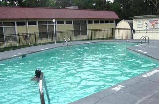 фото отеля Econo Lodge Inn & Suites Wilmington