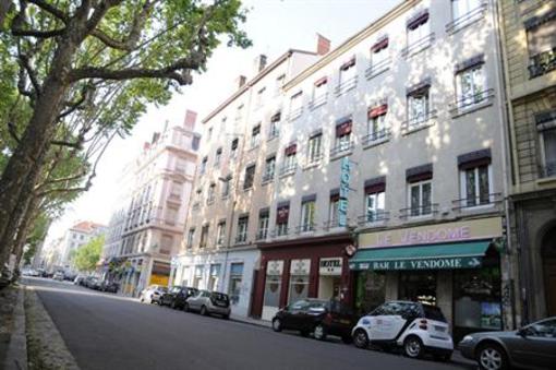 фото отеля Au Logis De Vendome