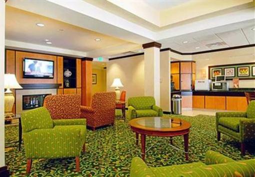 фото отеля Fairfield Inn & Suites Atlanta McDonough