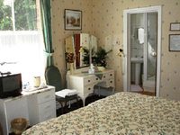 Oak Villa Hotel