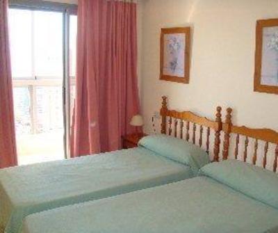 фото отеля Apartamentos Gemelos XX Benidorm