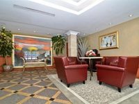 Best Western Plus Queens Court Hotel
