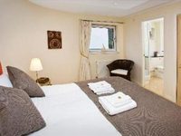 Hollyrood Apartments Edinburgh