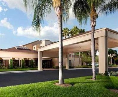 фото отеля Courtyard Tampa Westshore Airport