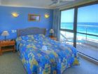 фото отеля Pacific Surf Absolute Beachfront Apartments