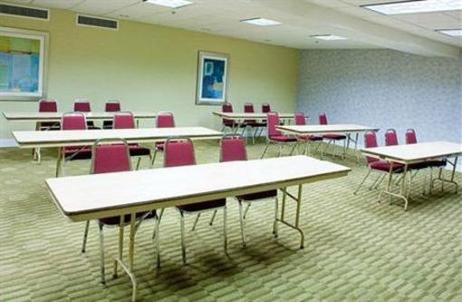 фото отеля Holiday Inn Express Hotel & Suites Brentwood (Tennessee)