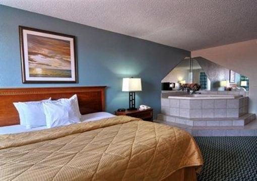 фото отеля Comfort Inn On The Ocean