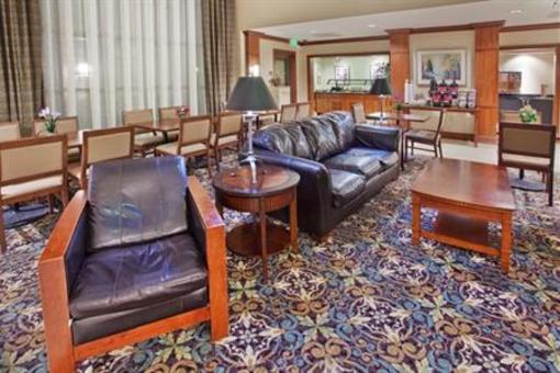 фото отеля Staybridge Suites Columbus Ft. Benning