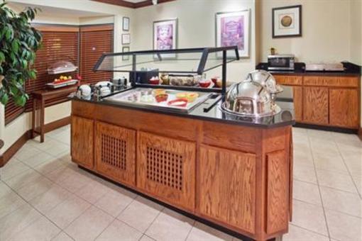 фото отеля Staybridge Suites Columbus Ft. Benning