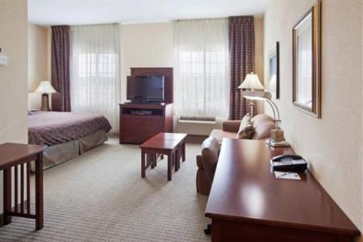 фото отеля Staybridge Suites Columbus Ft. Benning