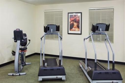 фото отеля Staybridge Suites Columbus Ft. Benning
