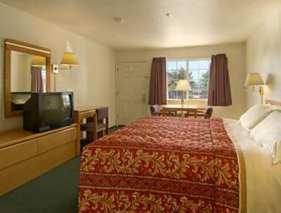 фото отеля Econo Lodge Monterey Fairgrounds