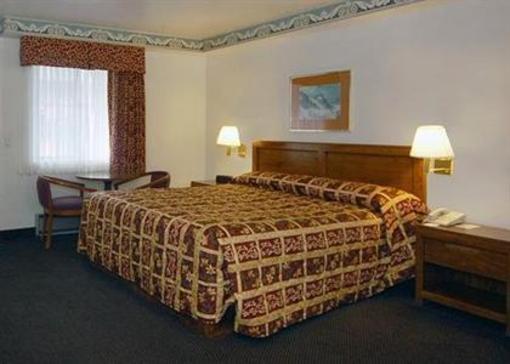 фото отеля Econo Lodge Monterey Fairgrounds