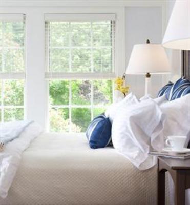 фото отеля English Meadows Inn Bed and Breakfast