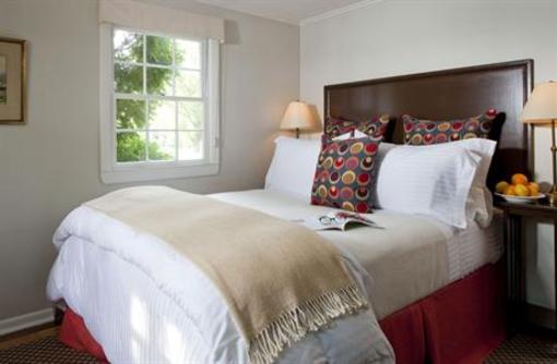 фото отеля English Meadows Inn Bed and Breakfast