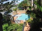 фото отеля Beaches On Wave Street Gold Coast
