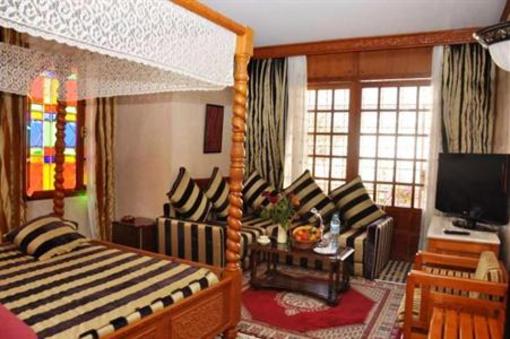 фото отеля Riyad Alhambra Hotel Temara