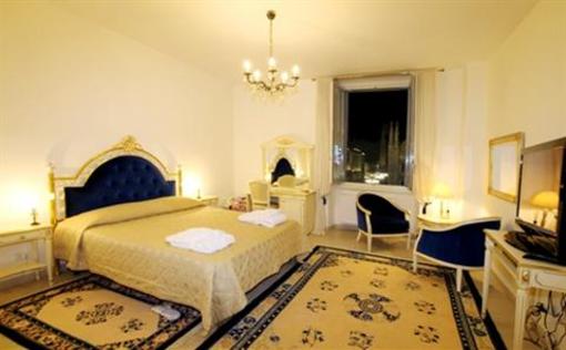 фото отеля Glamour Apartments