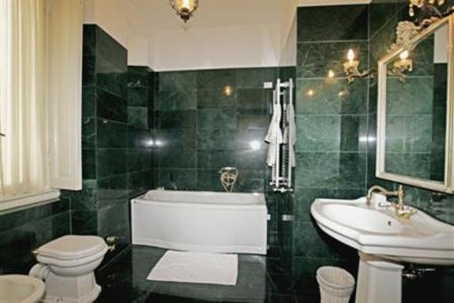 фото отеля Glamour Apartments